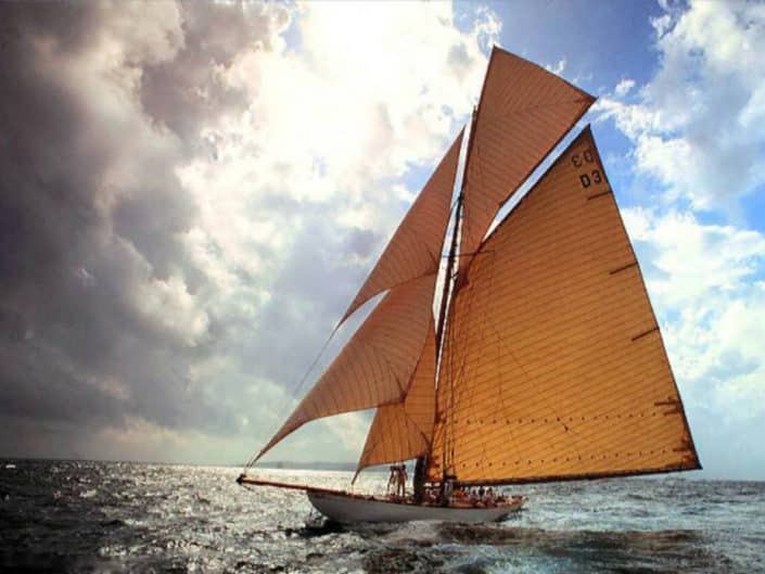 bateauvoile.jpg