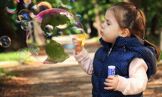 child-2217747_640